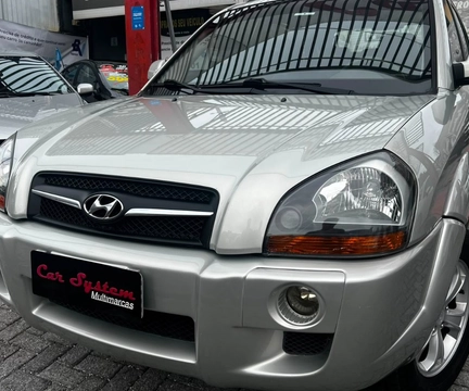 Hyundai Tucson 2.0 16V Flex Aut. 2014 Prata — foto 1 de 3