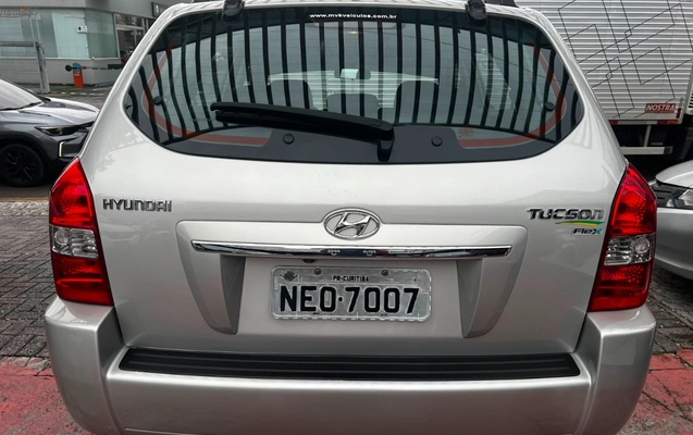 imagem-https://www.socarrao.com.br/sc-vehicle-images-prod/2382178/1782848304576-V2hhdHNBcHAgSW1hZ2UgMjAyNi0wNi0zMCBhdCAxNi4yOC4wMS5qcGVn.jpeg