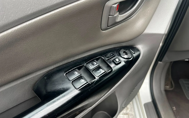 imagem-https://www.socarrao.com.br/sc-vehicle-images-prod/2382178/1782848304901-V2hhdHNBcHAgSW1hZ2UgMjAyNi0wNi0zMCBhdCAxNi4yOC4wMy5qcGVn.jpeg