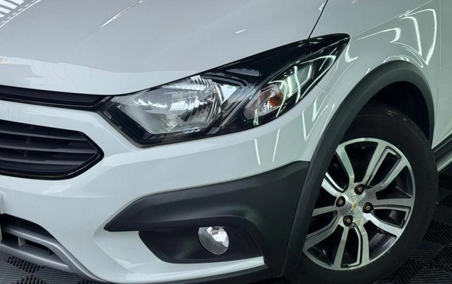 imagem-https://www.socarrao.com.br/sc-vehicle-images-prod/2382181/1789565134714-8233957_1_B_b900d6aad5.jpeg