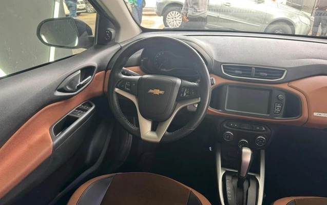 imagem-https://www.socarrao.com.br/sc-vehicle-images-prod/2382181/1789565134717-8233957_6_B_ea9574c1a6.jpeg