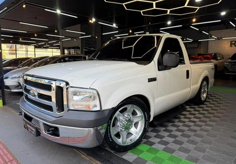 Ford F-250 1999 Branco — foto 1 de 3
