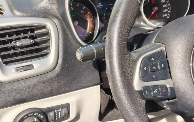 imagem-https://www.socarrao.com.br/sc-vehicle-images-prod/2382624/1782850076799-V2hhdHNBcHAgSW1hZ2UgMjAyNi0wNi0zMCBhdCAxNi4zOC4wNyAoMikuanBlZw.jpeg