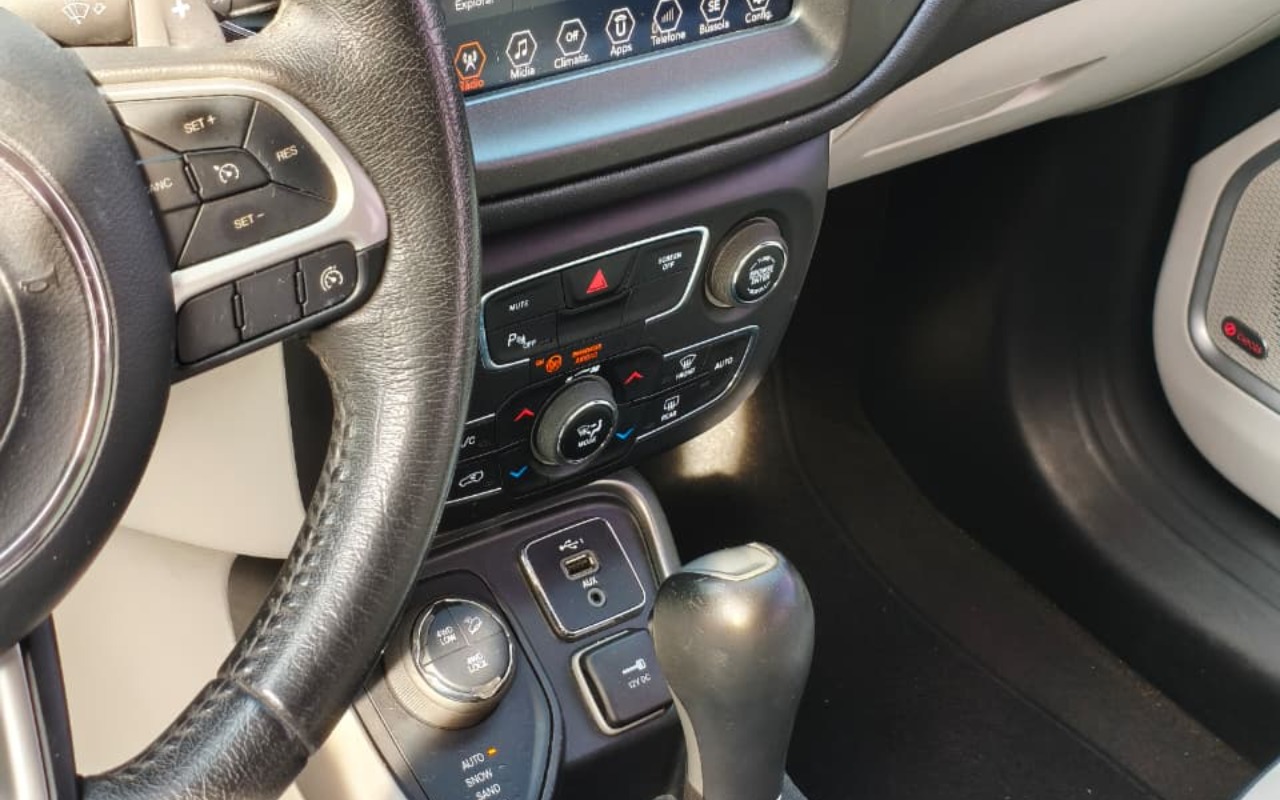 imagem-https://www.socarrao.com.br/sc-vehicle-images-prod/2382624/1782850077048-V2hhdHNBcHAgSW1hZ2UgMjAyNi0wNi0zMCBhdCAxNi4zOC4wNyAoNCkuanBlZw.jpeg