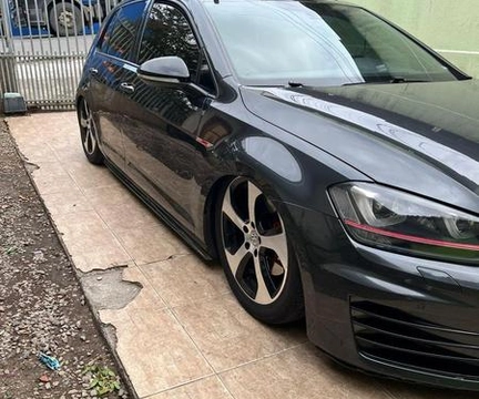 Volkswagen Golf 2016 Cinza — foto 1 de 3
