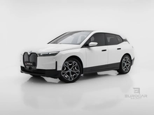 imagem de XDrive 40 Aut. (Elétrico)