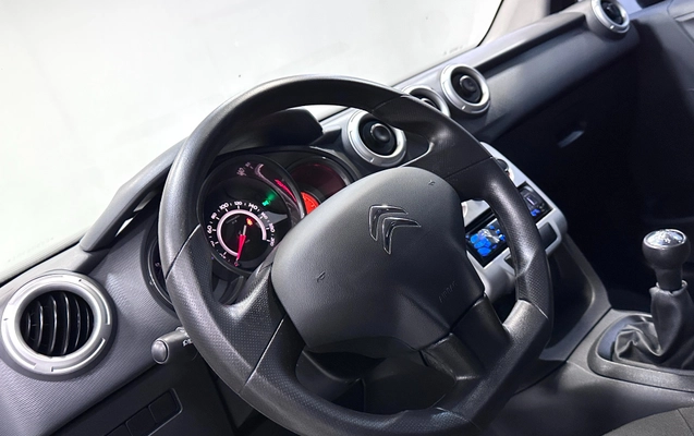 imagem-https://www.socarrao.com.br/sc-vehicle-images-prod/2383778/1788187744901-fc0a9ad9-b0de-4ad8-9ebe-f5705b55d0cb.jpg