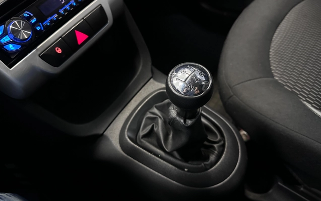 imagem-https://www.socarrao.com.br/sc-vehicle-images-prod/2383778/1788187744904-ade72dc8-0df3-4c9d-b1d3-e67fa08fd69b.jpg