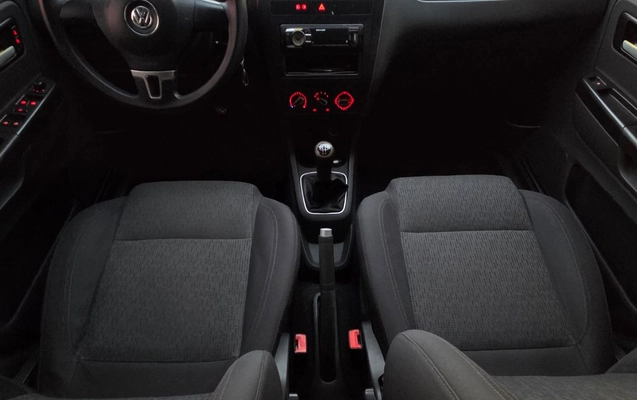 imagem-https://www.socarrao.com.br/sc-vehicle-images-prod/2383816/1789075145189-gb-e9f2100.jpg