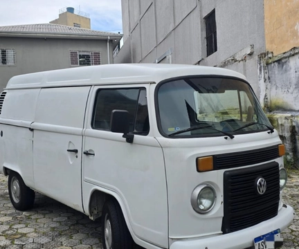 Volkswagen Kombi 2011 Branco — foto 1 de 3