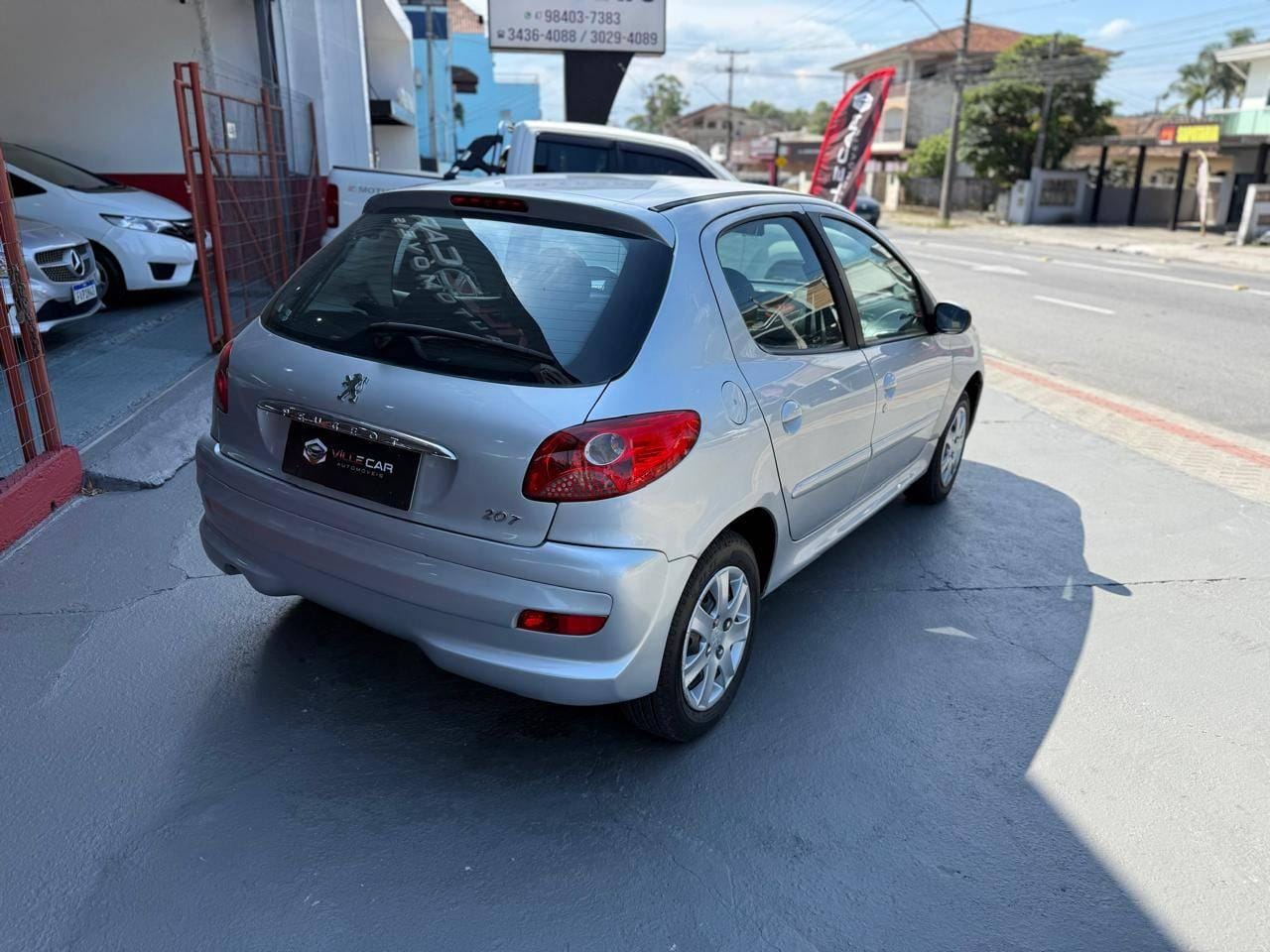 imagem-https://www.socarrao.com.br/sc-vehicle-images-prod/23843/1769988366834-7258000OR_1769708971_3_250.jpg