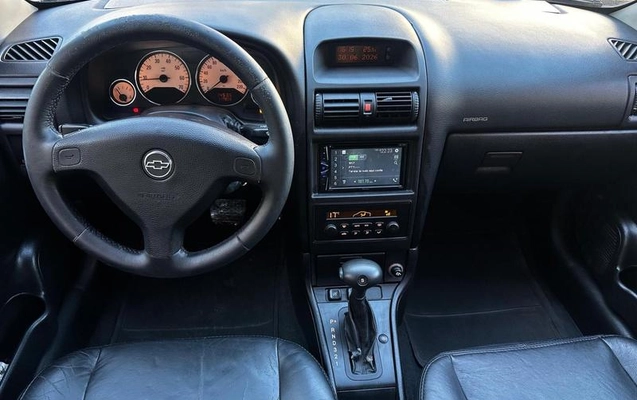 imagem-https://www.socarrao.com.br/sc-vehicle-images-prod/2385915/1790093275345-8202873_3_B_d380f39a83.jpeg