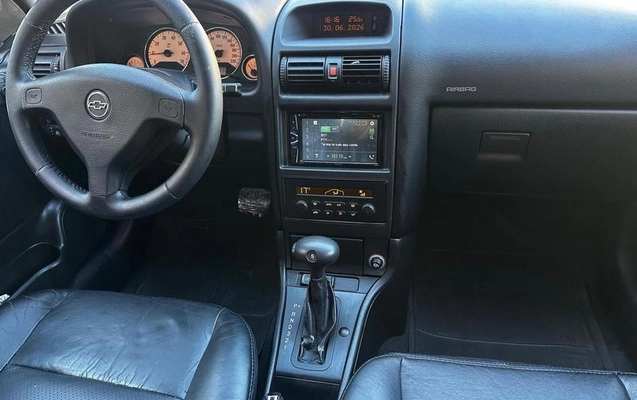 imagem-https://www.socarrao.com.br/sc-vehicle-images-prod/2385915/1790093275367-8202873_14_B_f221ea3187.jpeg