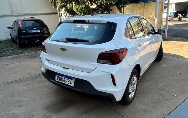 imagem-https://www.socarrao.com.br/sc-vehicle-images-prod/2386883/1782868206359-SU1HXzg3NzAuanBlZw.jpeg