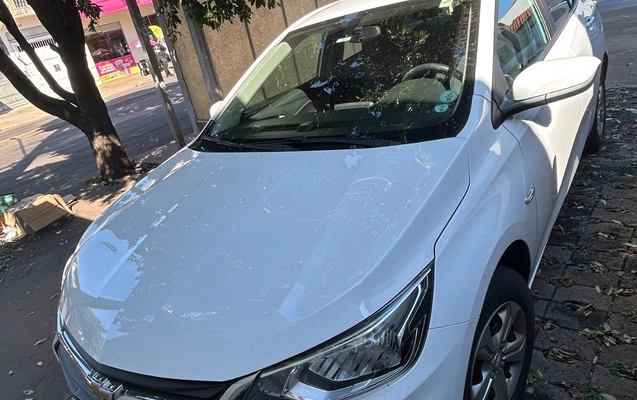 imagem-https://www.socarrao.com.br/sc-vehicle-images-prod/2386883/1782868206936-SU1HXzg3NTkuanBlZw.jpeg