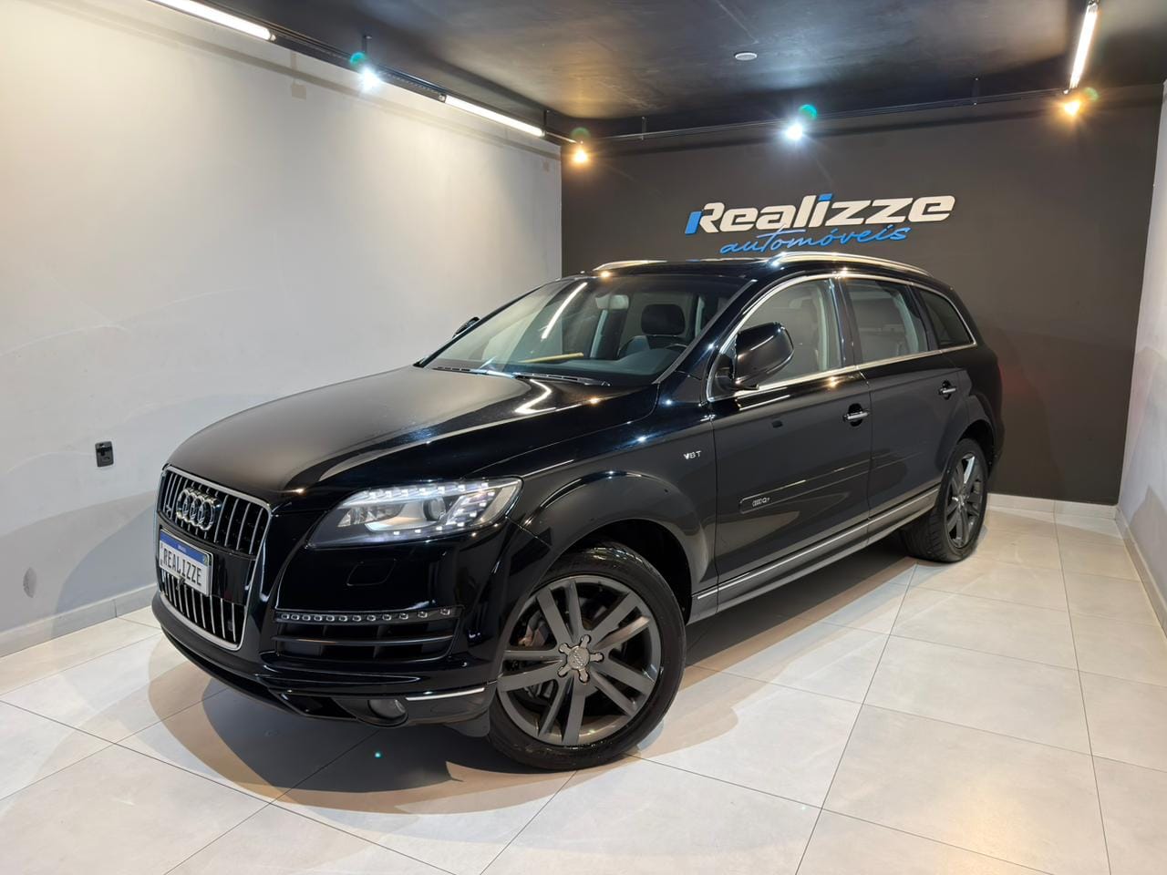 Audi Q7 2014 Preto — foto 1 de 3