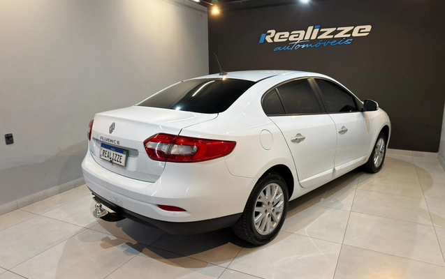 imagem-https://www.socarrao.com.br/sc-vehicle-images-prod/23906/1769988359277-7215328OR_1768046626_19_370.jpg