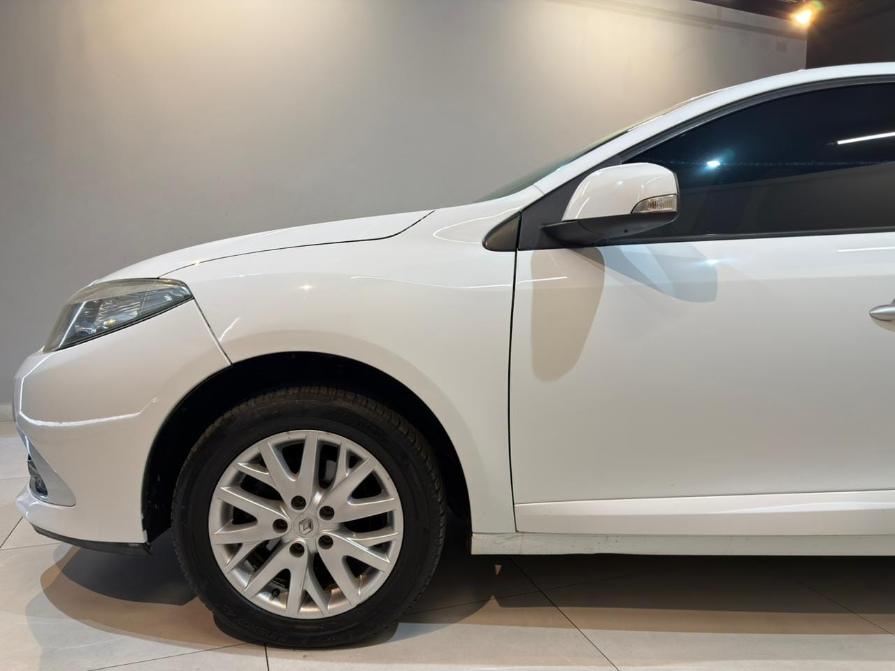 imagem-https://www.socarrao.com.br/sc-vehicle-images-prod/23906/1769988359277-7215328OR_1768046626_1_510.jpg