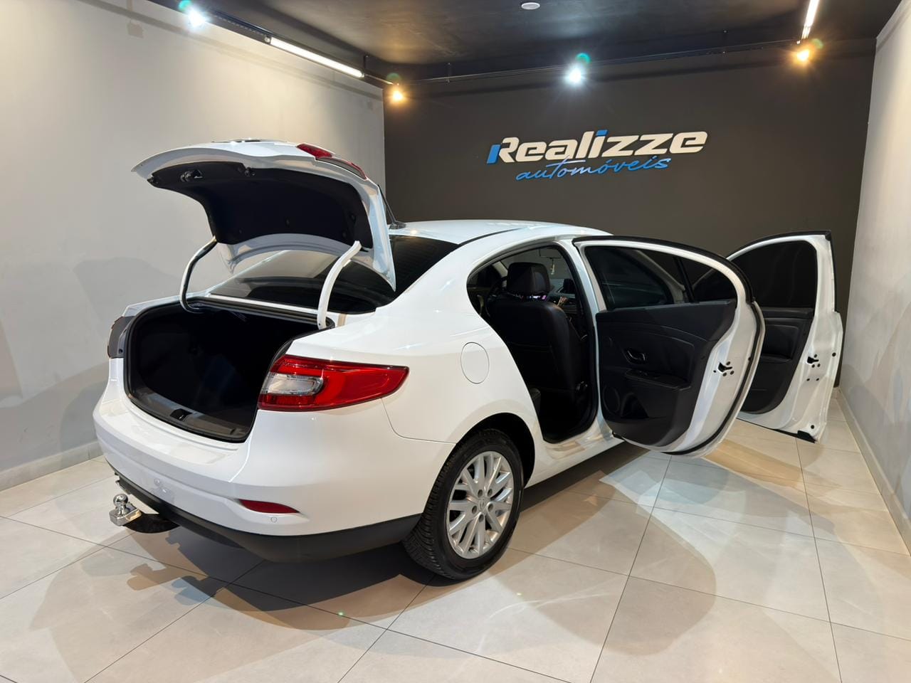 imagem-https://www.socarrao.com.br/sc-vehicle-images-prod/23906/1769988359277-7215328OR_1768046627_66_930.jpg