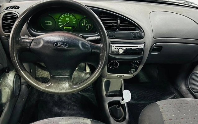 imagem-https://www.socarrao.com.br/sc-vehicle-images-prod/2395926/1785428244143-4928735_11_B_ccd939f338.jpeg