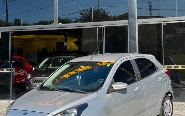 imagem-https://www.socarrao.com.br/sc-vehicle-images-prod/2396082/1784297070068-270272a9-b574-4099-a713-4578addb71a8.jpg