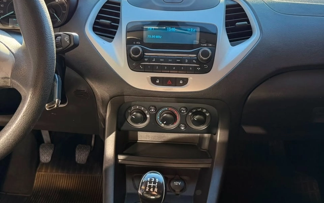 imagem-https://www.socarrao.com.br/sc-vehicle-images-prod/2396082/1784297070071-84e3a1ef-d2ef-472c-be94-6e8e8db0cedc.jpg