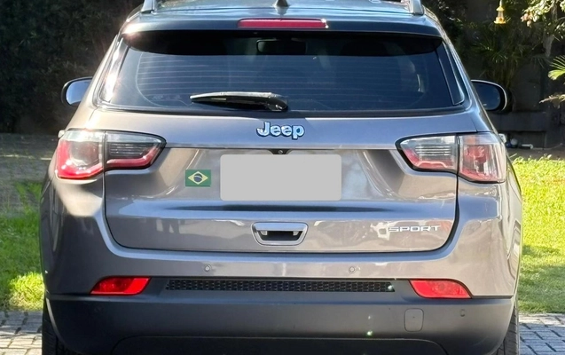 imagem-https://www.socarrao.com.br/sc-vehicle-images-prod/2396332/1783016250923-NDI5MjMzZDItYTI3MS00ZWExLTgwZGUtM2Q1ODY1MTllZjc3LmpwZw.jpg
