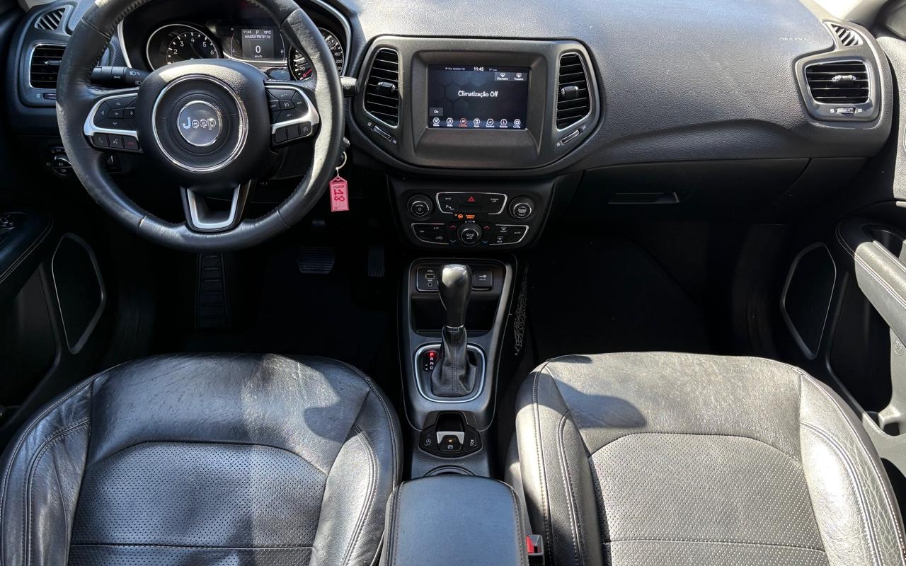 imagem-https://www.socarrao.com.br/sc-vehicle-images-prod/2396332/1783016251574-N2M0NmRmZWEtZDk3OC00ZWIwLWI4OTItNTJlMTY4NTY3NGM2LmpwZw.jpg