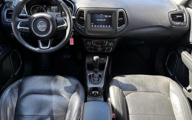 imagem-https://www.socarrao.com.br/sc-vehicle-images-prod/2396332/1783016251574-N2M0NmRmZWEtZDk3OC00ZWIwLWI4OTItNTJlMTY4NTY3NGM2LmpwZw.jpg