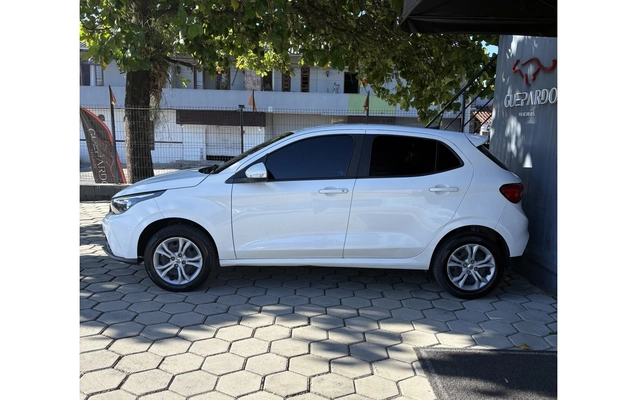 imagem-https://www.socarrao.com.br/sc-vehicle-images-prod/2396490/1782911329816-1_034523.jpg