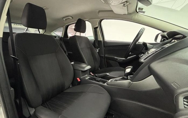 imagem-https://www.socarrao.com.br/sc-vehicle-images-prod/2396524/1789576389747-6061490_10_B_35bd995f7f.jpeg