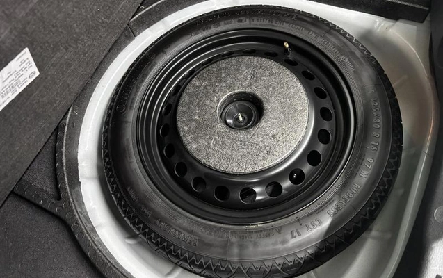 imagem-https://www.socarrao.com.br/sc-vehicle-images-prod/2396524/1789576389751-6061490_13_B_10dc2826e6.jpeg
