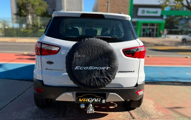imagem-https://www.socarrao.com.br/sc-vehicle-images-prod/2396973/1789759033001-DzdpqcYu9QG0Ow0FhO7pRUSN7XQIiCVJ.jpg
