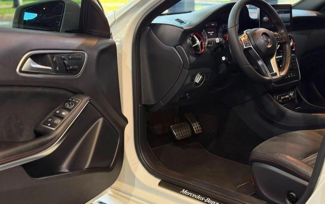 imagem-https://www.socarrao.com.br/sc-vehicle-images-prod/2397412/1788291928734-8235940_9_B_68d57f853a.jpeg