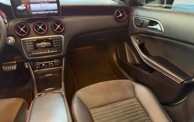 imagem-https://www.socarrao.com.br/sc-vehicle-images-prod/2397412/1788291928744-8235940_10_B_563c2e6cc3.jpeg