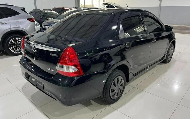 imagem-https://www.socarrao.com.br/sc-vehicle-images-prod/2397518/1786467509060-8154479_3_B_cccae4808b.jpeg