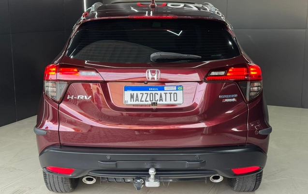imagem-https://www.socarrao.com.br/sc-vehicle-images-prod/2397849/1787155371892-003_0cae6be3394b729832b2b30c10edf23c.jpeg