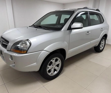 Hyundai Tucson 2.0 16V Aut. 2016 Prata — foto 1 de 3