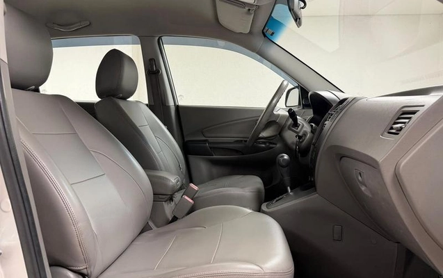 imagem-https://www.socarrao.com.br/sc-vehicle-images-prod/2397968/1783612984121-8237713_8_B_5fcf87f6e3.jpeg