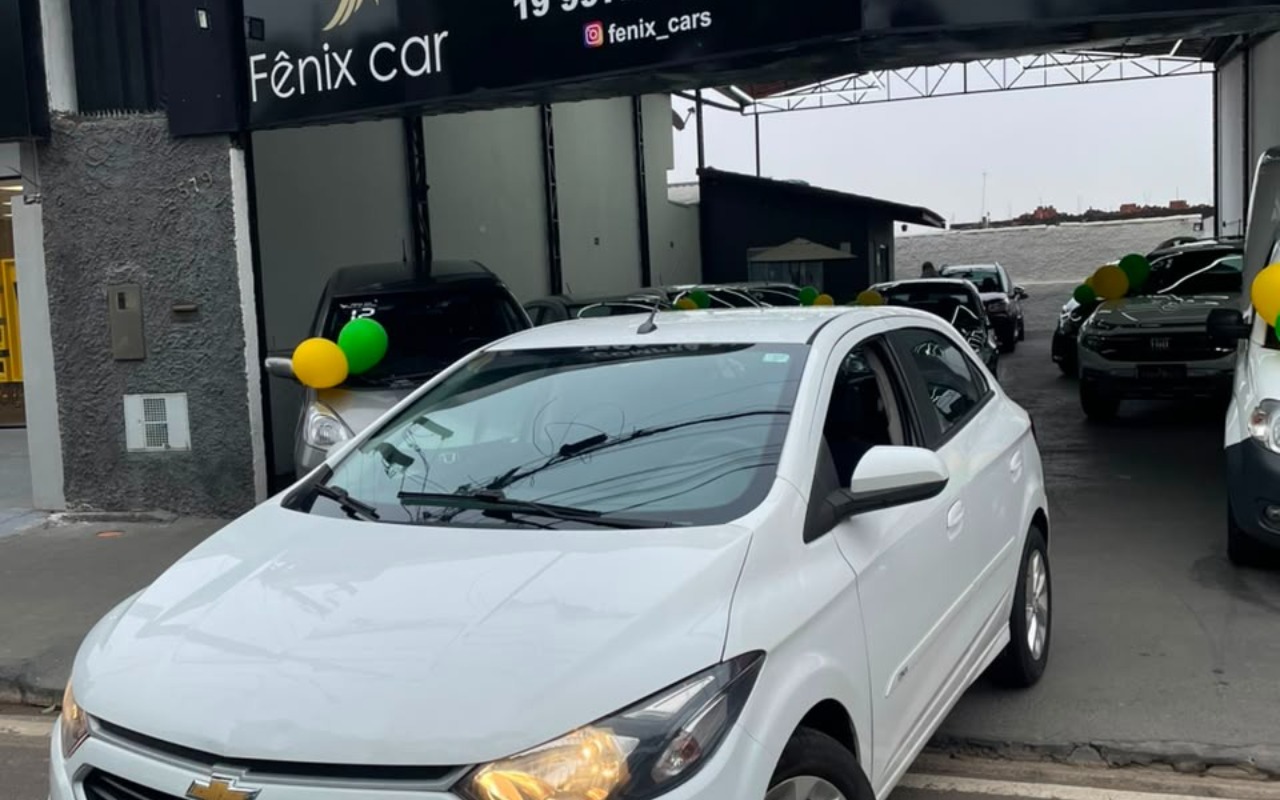 imagem-https://www.socarrao.com.br/sc-vehicle-images-prod/2398474/1782918190439-V2hhdHNBcHAgSW1hZ2UgMjAyNi0wNy0wMSBhdCAxMC40Ny4yNy5qcGVn.jpeg