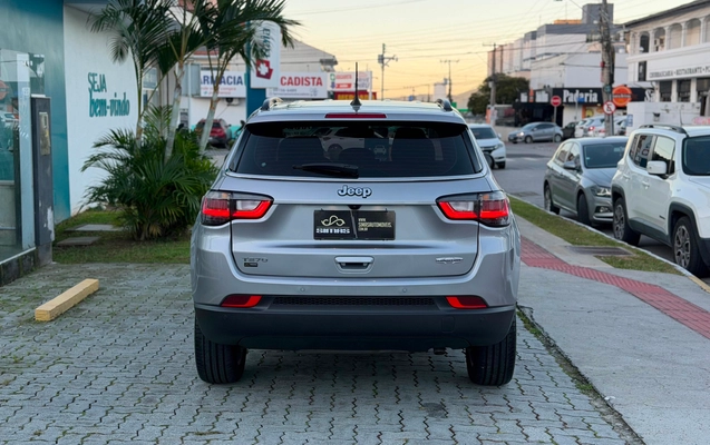 imagem-https://www.socarrao.com.br/sc-vehicle-images-prod/2398640/1782918702763-de956539-479f-45be-b1b3-334c029f1af0.jpg