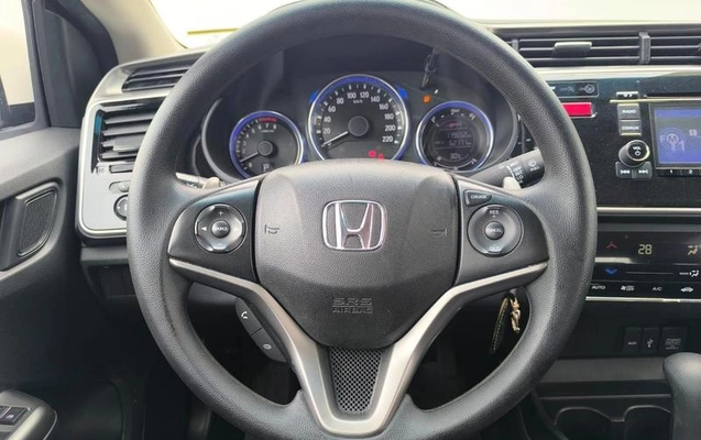 imagem-https://www.socarrao.com.br/sc-vehicle-images-prod/2398921/1787247605293-8143769_16_B_484b3a4d21.jpeg