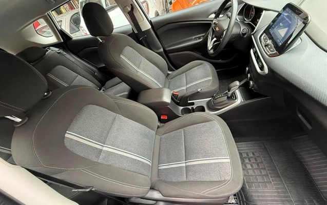 imagem-https://www.socarrao.com.br/sc-vehicle-images-prod/2398929/1792671647267-8238099_13_B_55ed50a172.jpeg