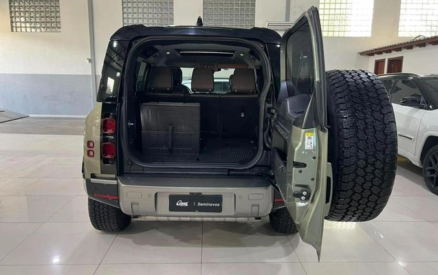 imagem-https://www.socarrao.com.br/sc-vehicle-images-prod/2399021/1786467435489-8237865_8_B_401a6e4426.jpeg