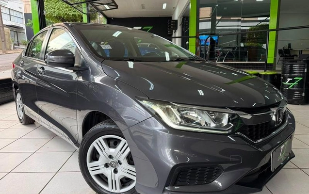 imagem-https://www.socarrao.com.br/sc-vehicle-images-prod/2399072/1789072945767-8224879_2_B_c2900cf5f1.jpeg