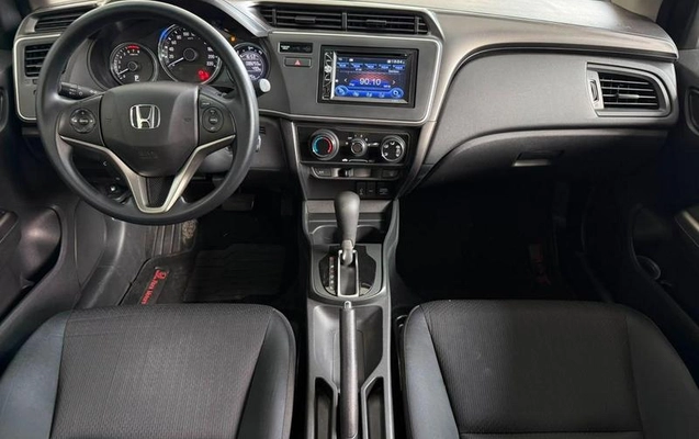 imagem-https://www.socarrao.com.br/sc-vehicle-images-prod/2399072/1789072945785-8224879_8_B_45ad8d5df2.jpeg