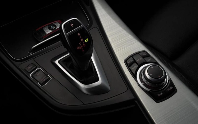 imagem-https://www.socarrao.com.br/sc-vehicle-images-prod/2399832/1787752444126-7982825_8_B_dd806e32a0.jpeg