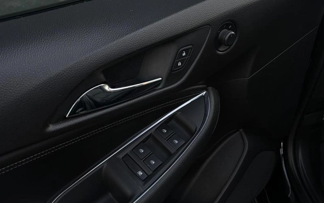 imagem-https://www.socarrao.com.br/sc-vehicle-images-prod/2399833/1784121695851-8009775_9_B_89b15f3660.jpeg