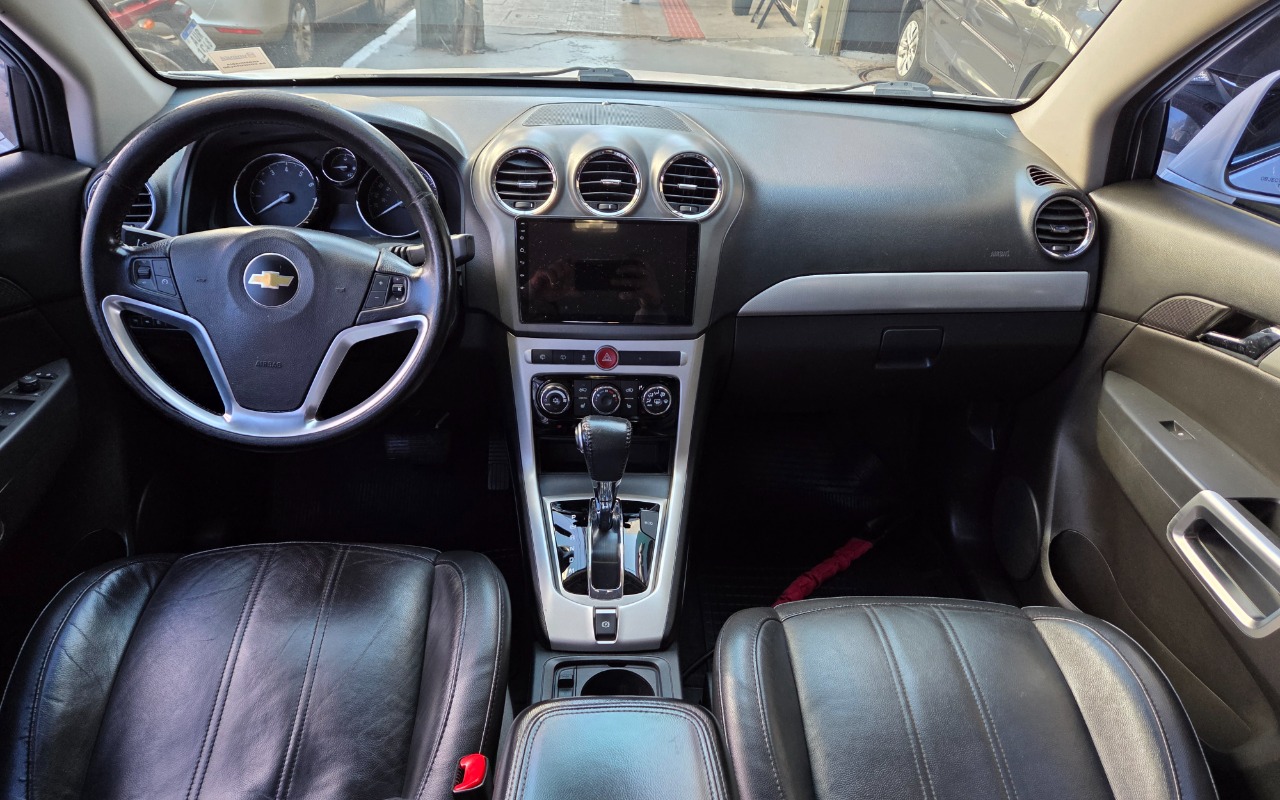 imagem-https://www.socarrao.com.br/sc-vehicle-images-prod/2400375/1782925584655-MTAwMDUxMjE1NC5qcGc.jpg