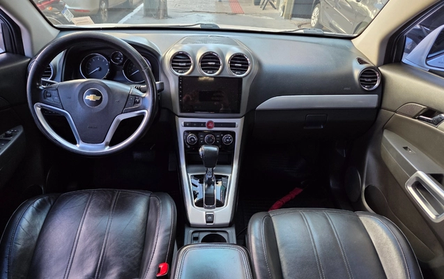 imagem-https://www.socarrao.com.br/sc-vehicle-images-prod/2400375/1782925584655-MTAwMDUxMjE1NC5qcGc.jpg